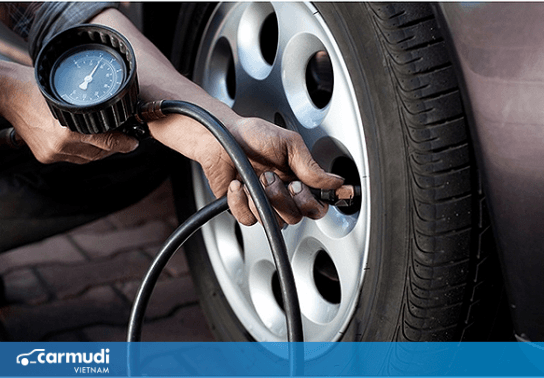 Làm thế nào để hết đau đầu với nổ lốp xe trong mùa nắng nóng?