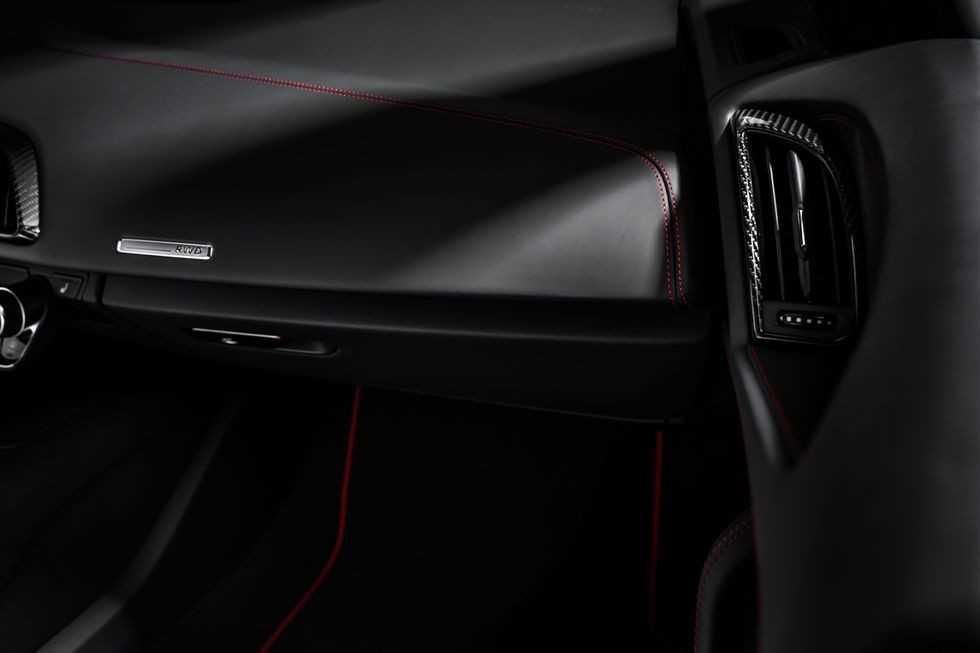 Nội thất Audi R8 Panther Edition 2021