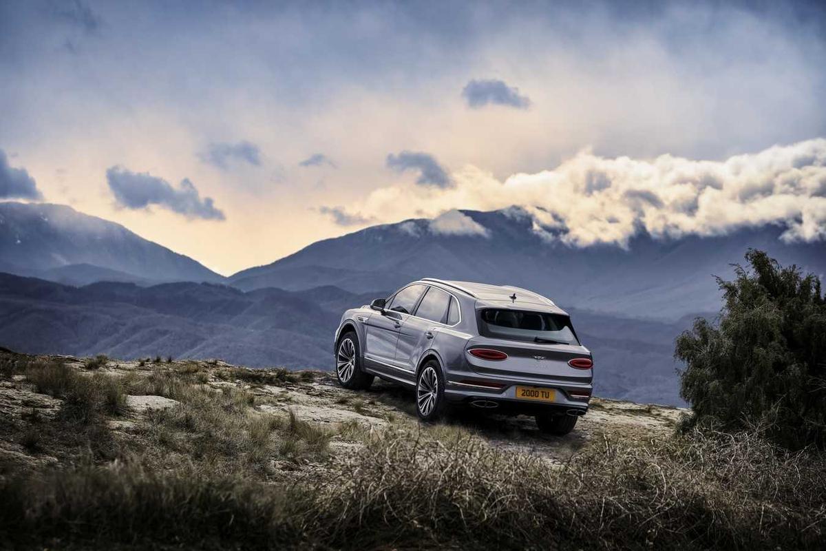 Bentley Bentayga V8