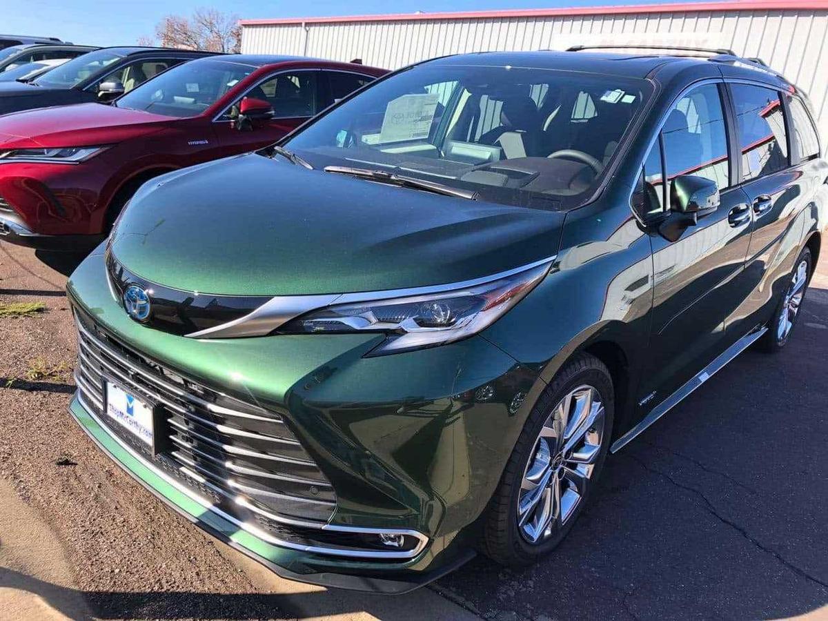 Toyota Sienna 2021