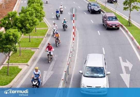 Quy đinh xử phạt đối với chuyển làn đường không đúng nơi quy định