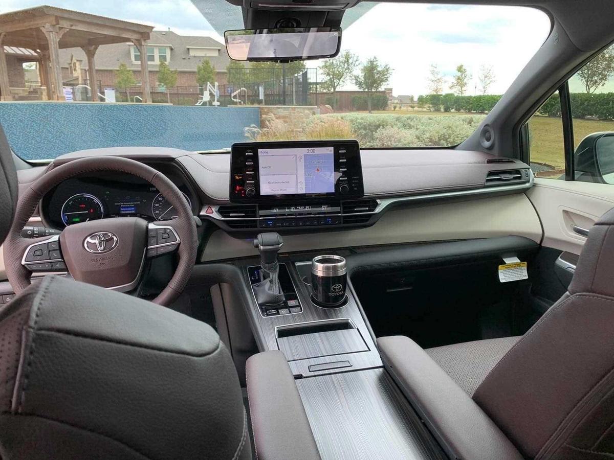 Toyota Sienna 2021