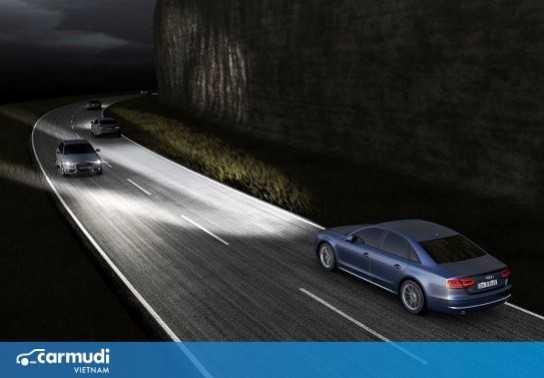 Bỏ túi mẹo lái xe an toàn vào ban đêm