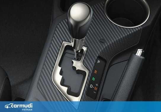 Bỏ ngay những thói quen nguy hiểm khi học lái xe số tự động