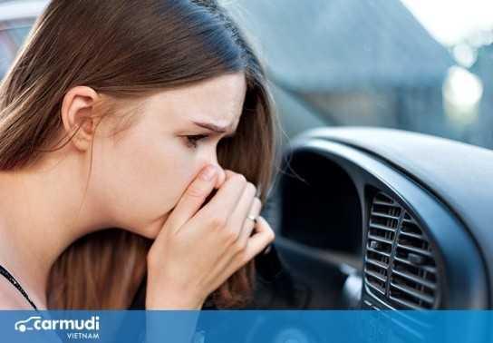 Các cách khử mùi máy lạnh xe hơi đơn giản, hiệu quả