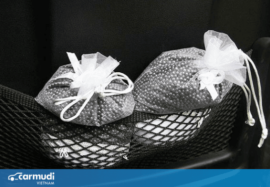 Than hoạt tính có thật sự khử được mùi xe hơi?