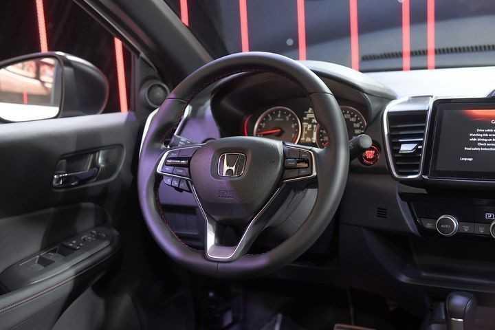 Honda City thế hệ thứ 5 chính thức ra mắt