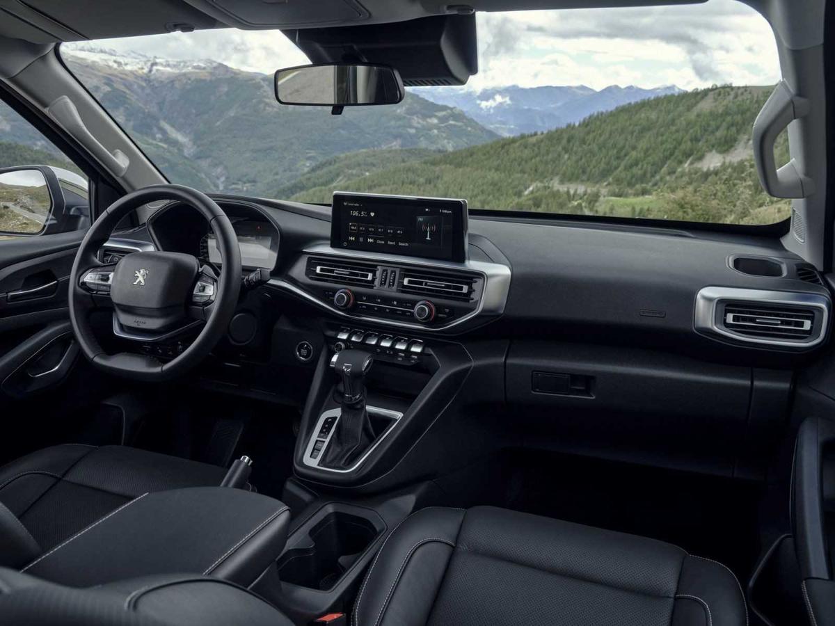 Peugeot Landtrek 2021 