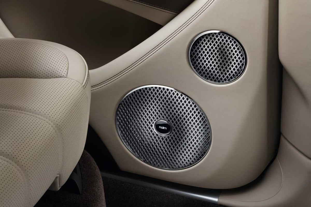 Nội thất Bentley Bentayga V8