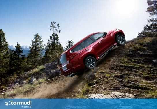 Kinh nghiệm đề pa lên dốc cho người mới học lái