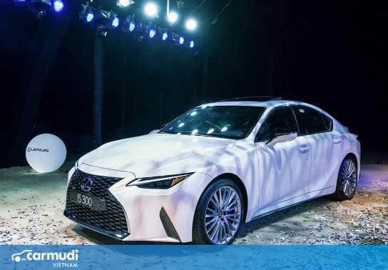 Khám phá sức hấp dẫn từ 3 phiên bản của Lexus IS 2021