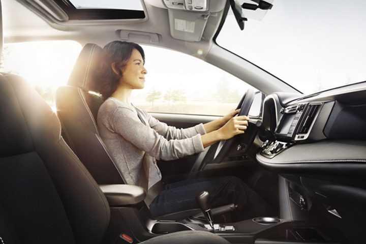 Điều chỉnh ghế lái