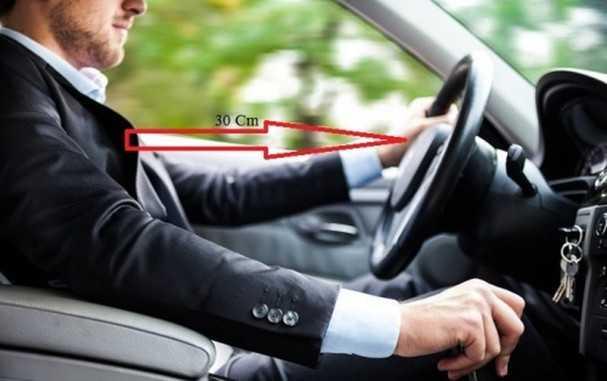 Điều chỉnh vô lăng