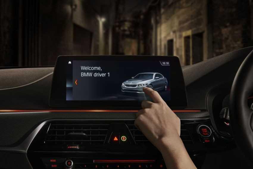 Nội thất BMW 530i M Sport Dark Shadow Edition