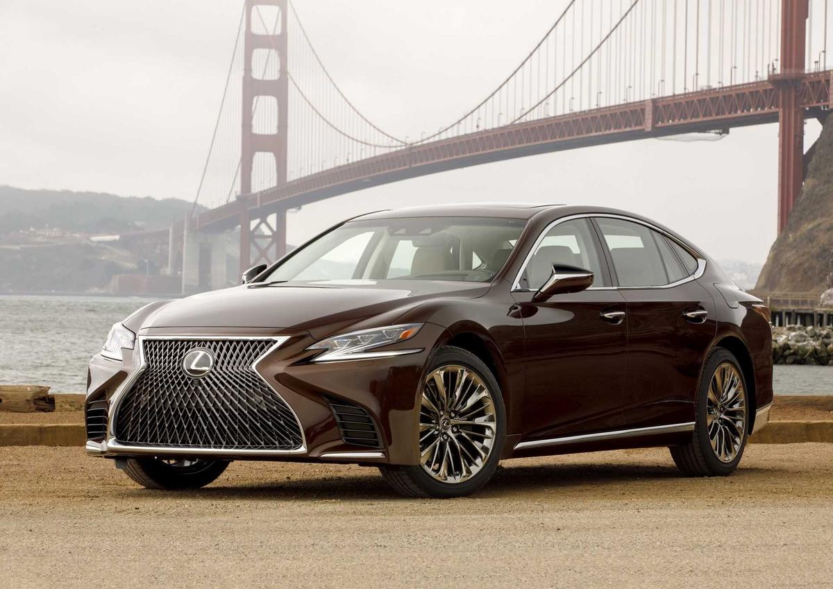 Lexus LS