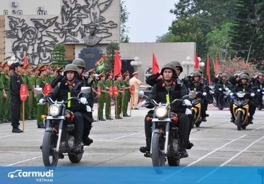 Cảnh sát cơ động có quyền xử lý vi phạm giao thông không?