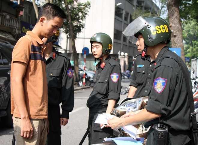 Quyền hạn của cảnh sát cơ động