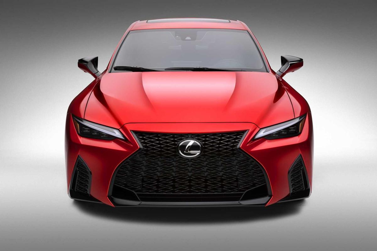 Lexus IS 500 2020
