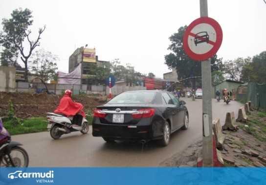 Mức phạt đối với lỗi điều khiển ô tô đi vào đường cấm