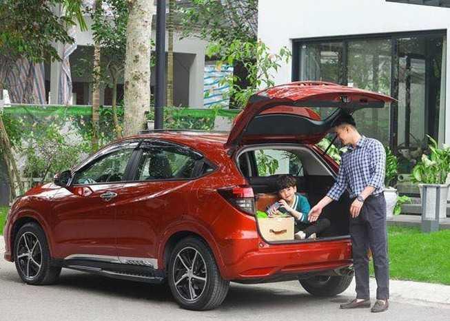 hoc-ngay-6-kinh-nghiem-thue-xe-ngay-tet