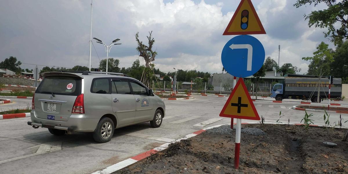 Thủ tục đăng ký học lái xe ô tô bạn nên đọc trước