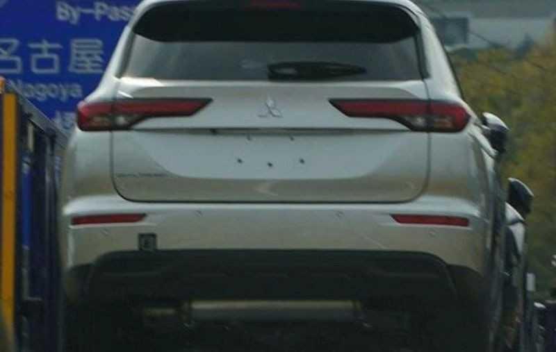 Mitsubishi Outlander 2022