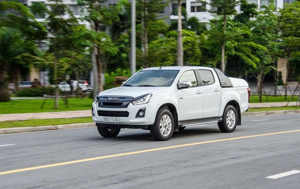 5-luu-y-de-lai-xe-ban-tai-trong-pho-an-toan