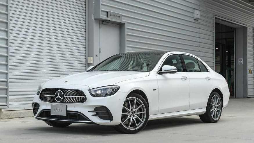 Mercedes-Benz E-Class 2021