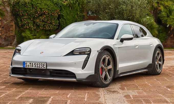 Porsche Taycan Cross Turismo