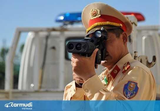 Tăng nặng mức xử phạt hành vi không chấp hành hiệu lệnh của Cảnh sát giao thông