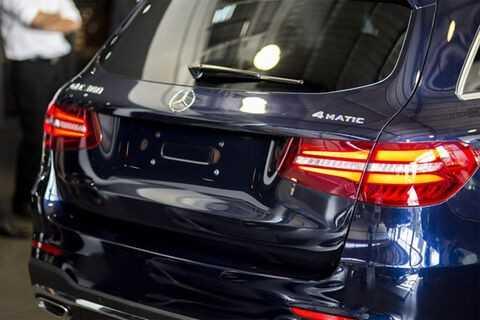 Những trường hợp bắt buộc phải bật đèn xi nhan khi lưu thông trên đường