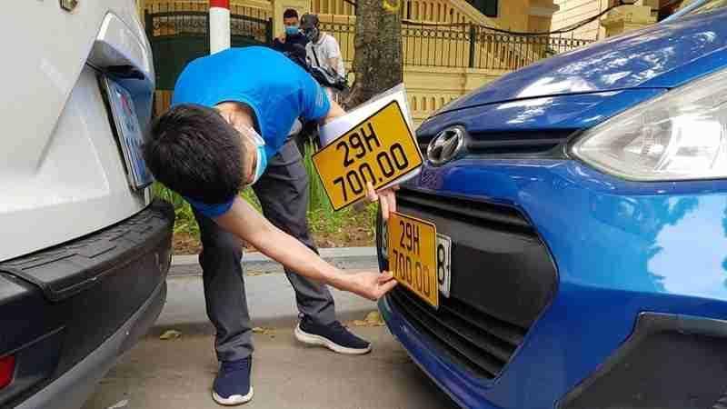 Mức xử phạt đối với xe ô tô kinh doanh nhưng không đăng ký