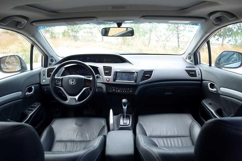Honda Civic 1.8 AT 2015