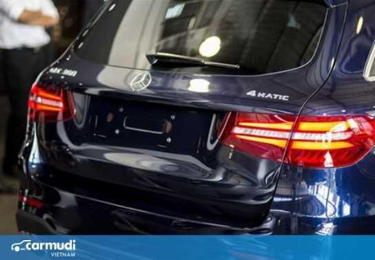 Những trường hợp bắt buộc phải bật đèn xi nhan khi lưu thông trên đường