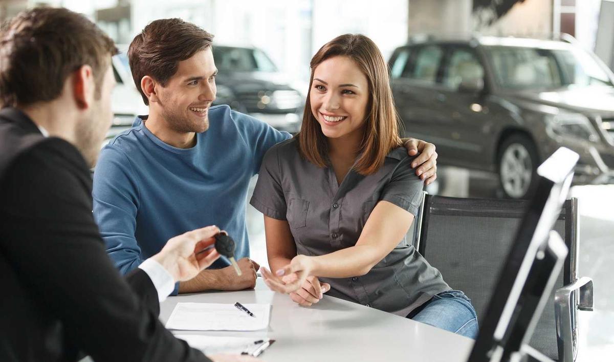 ngan-hang-nao-co-chinh-sach-tot-nhat-cho-khach-hang-vay-mua-o-to