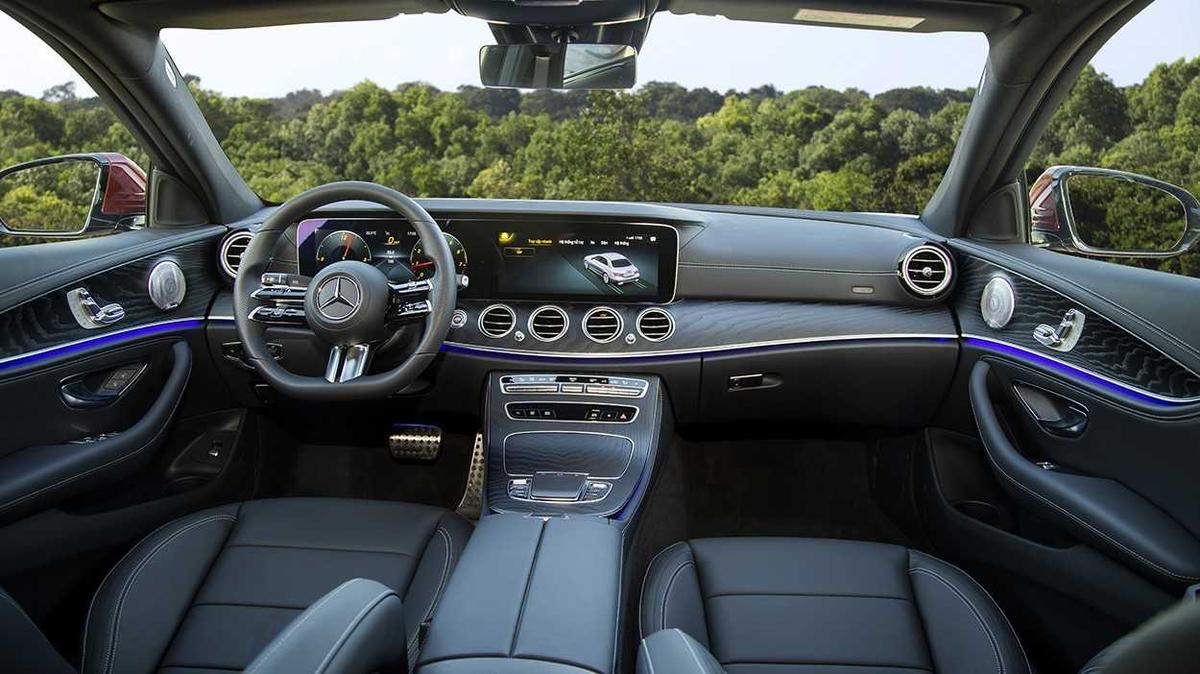 Mercedes-Benz E-Class 2021 