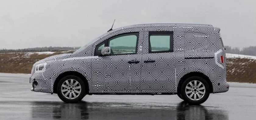 Mercedes T-class 2021