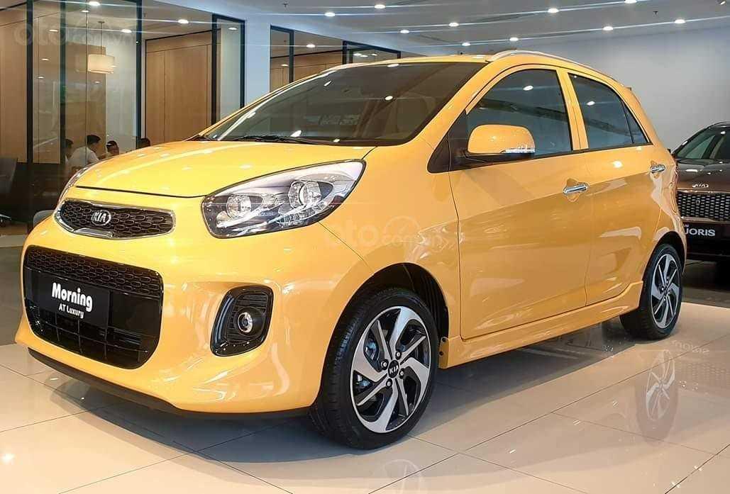 Màu xe nào hợp với những người mệnh Kim?