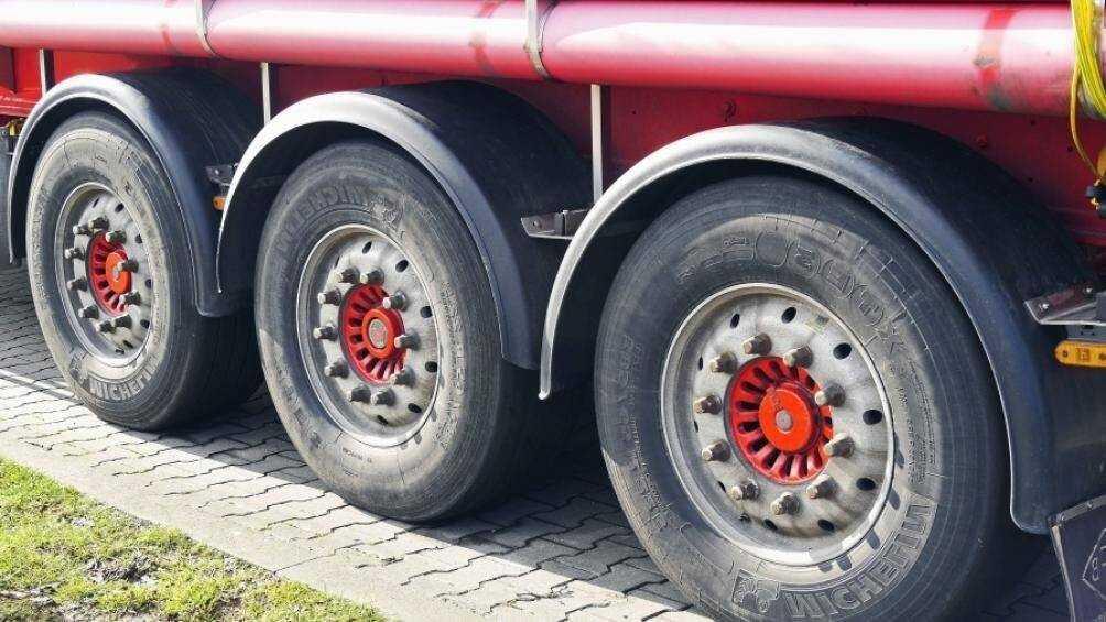 Vành xe làm bằng sắt