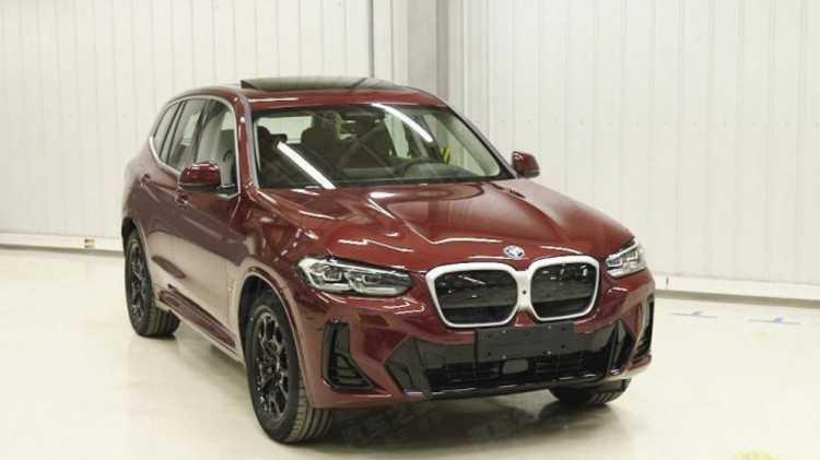 BMW X3 và iX3 2021