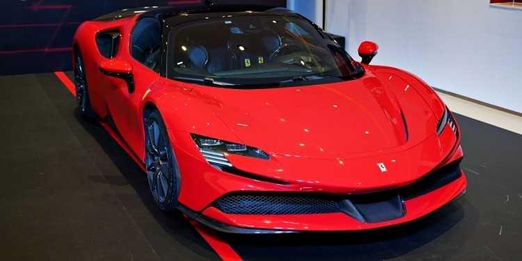 Ferrari SF90 Stradale
