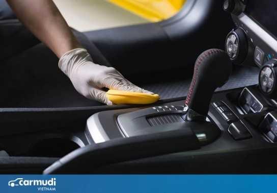 Đâu là nơi bẩn nhất trong ô tô?