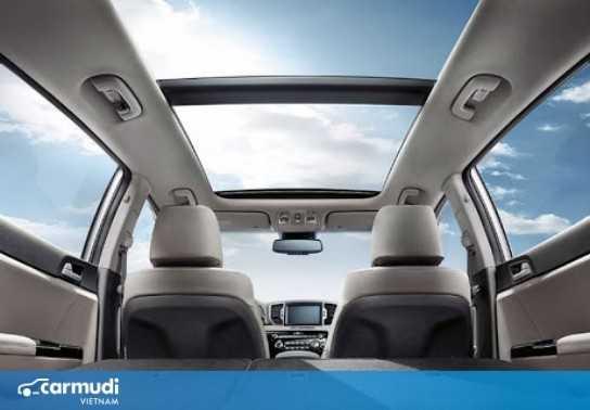 Những lợi ích bất ngờ của xe ô tô có cửa sổ trời