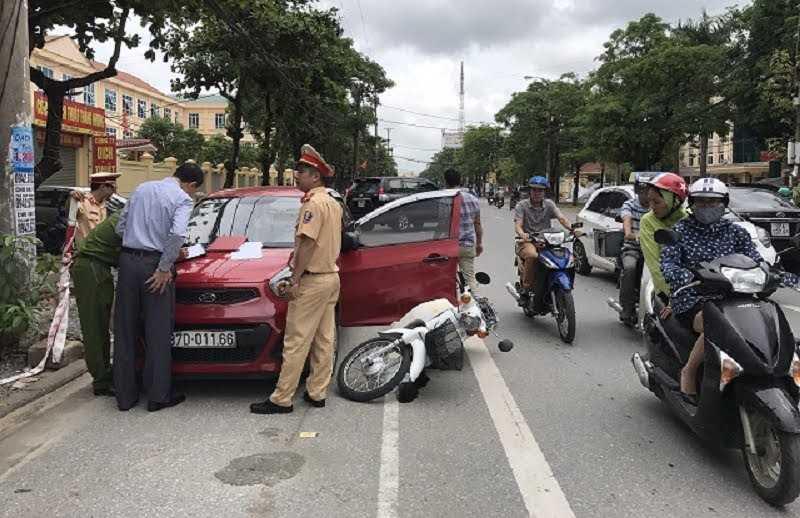 Gây tai nạn, tài xế có quyền bỏ trốn?
