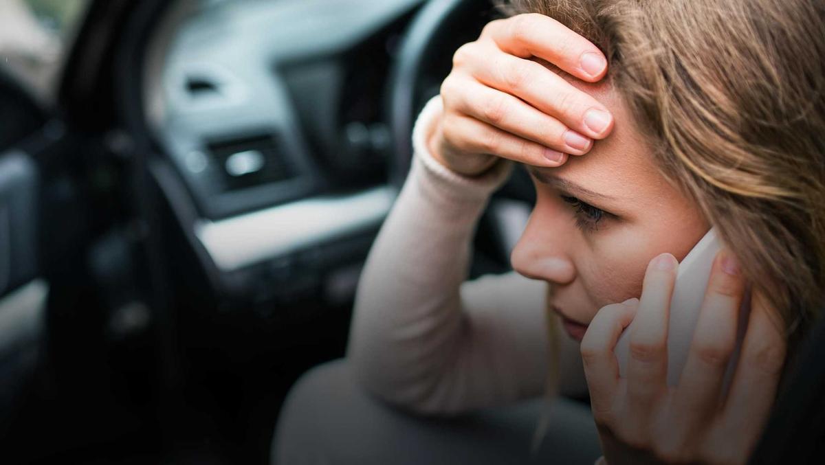 Làm gì khi xe đột nhiên không chạy được?