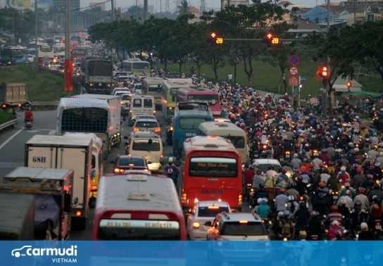 7 cách giúp người mới biết lái cảm thấy thoải mái khi di chuyển trong giờ cao điểm