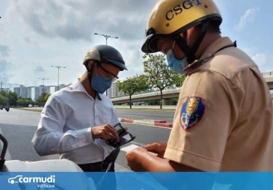 Lái xe vi phạm đồng thời là chủ xe liệu sẽ phải đóng 2 mức phạt?