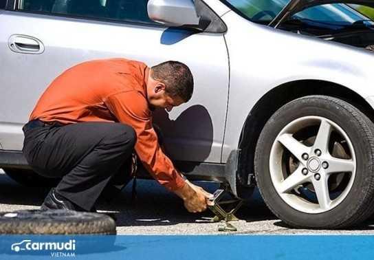 Khi nào cần thay lốp mới cho xe?