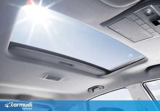 Những lưu ý khi sử dụng xe có cửa sổ trời trong những ngày nắng nóng