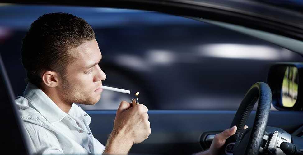 Những vật dụng dễ phát nổ khi ô tô đỗ ngoài trời nắng